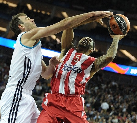 NBA：太阳替补群发威 轻取国王（NBA：太阳替补火力全开 轻松击败国王）