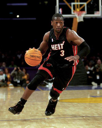 U17女足张克璨：外国球员看着比视频里壮，我们对抗吃亏太多（U17女足张克璨：对手现场比视频更壮，身体对抗明显处于下风）