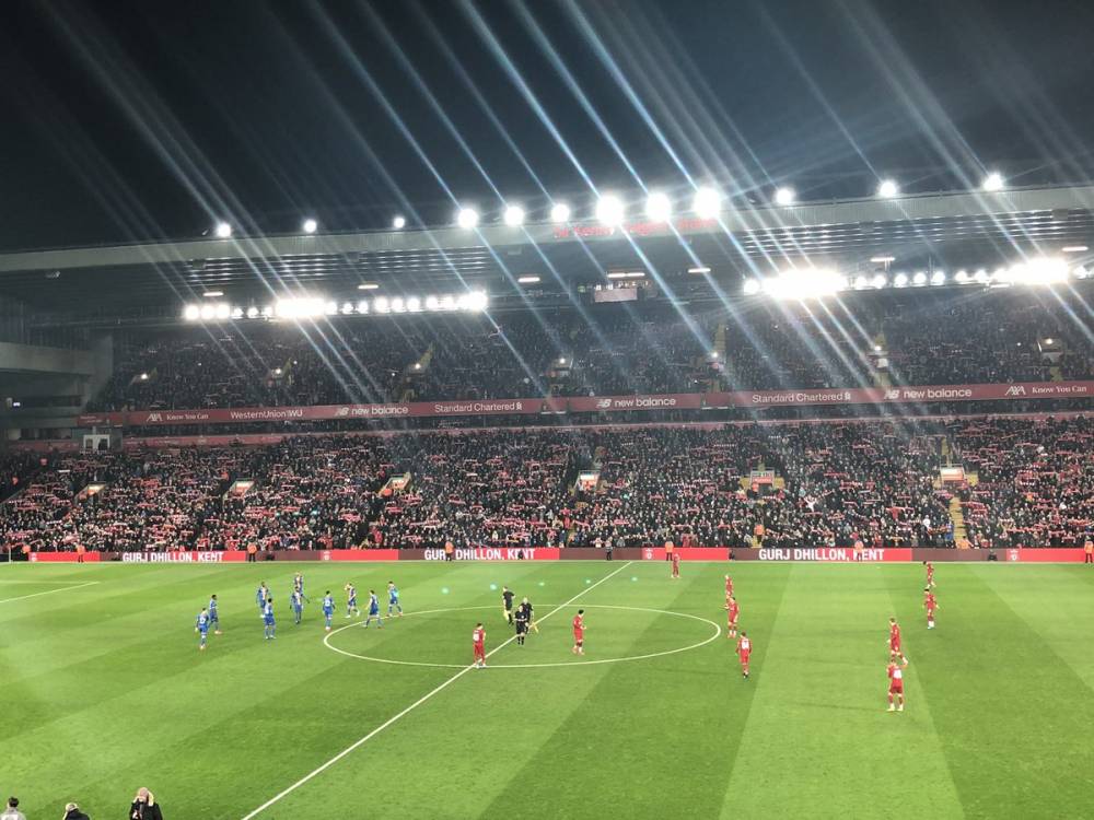 马卡：皇马将青训中卫巴尔德佩尼亚斯列入晋升一线队考察名单（马卡：皇马把青训中卫巴尔德佩尼亚斯纳入一线队提拔评估名单）