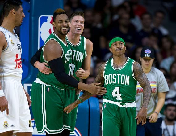 希勒：伊萨克真想走就赶紧卖了，纽卡的夏窗一团糟（希勒：伊萨克若铁心离队就尽快出售，纽卡今夏转会窗一塌糊涂）