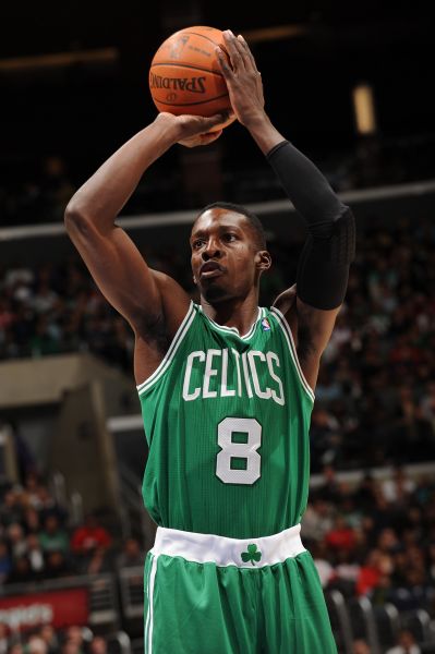 莱比锡2-0不莱梅，韦德拉奥果世界波，施拉格尔破门（莱比锡2-0力克不莱梅，施拉格尔破门，韦德拉奥果轰世界波）