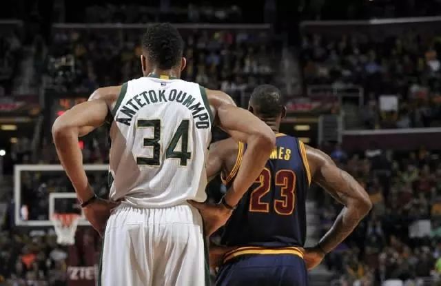 米体：恰20仍有望出战意超杯，阿切尔比预计不会随队去利雅得（米体：恰尔汗奥卢有望赶上意超杯，阿切尔比大概率不随队赴利雅得）