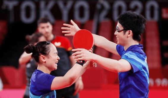 中精彩的瞬 中精彩的瞬